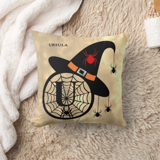 Monogram U Halloween Himlar Witch Spiders Namn Kudde (Filt)
