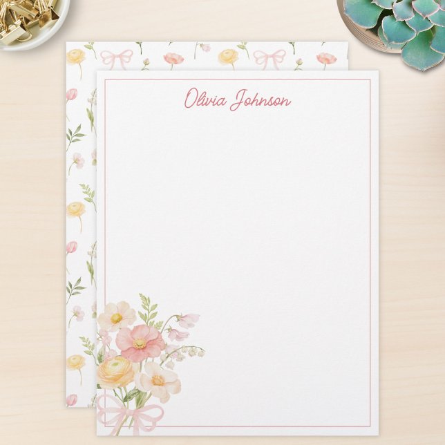 Monogram Vattenfärg Snygg Blomsterbukett Blommig Brevhuvud (Skapare uppladdad)