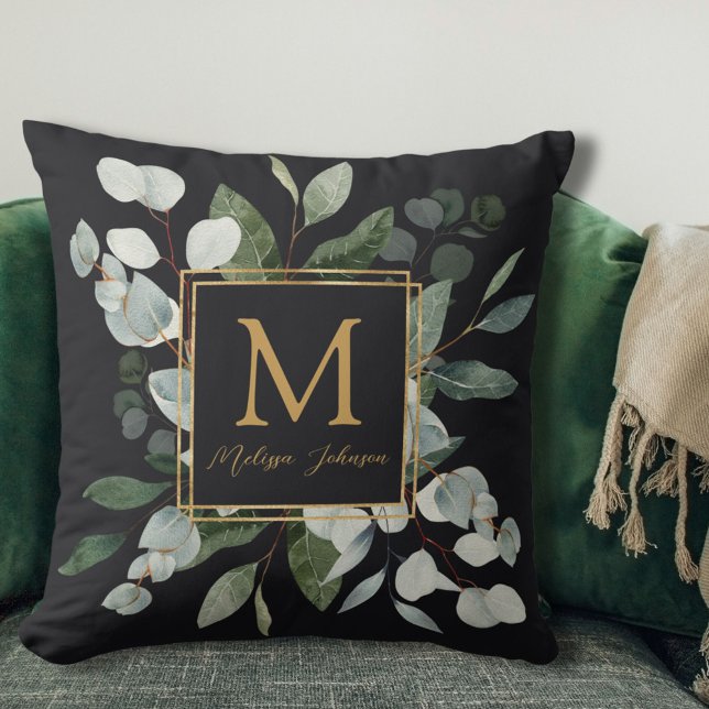 Monogram Vattenfärg Tropiska Gröna Blad Svart Kudde (In situ)