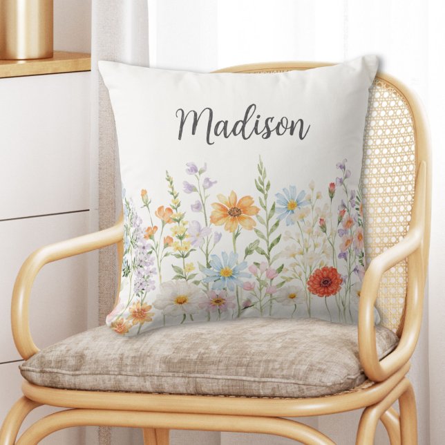 Monogram Vattenfärg Vilda Blommor Blommig Botanisk Kudde (Skapare uppladdad)
