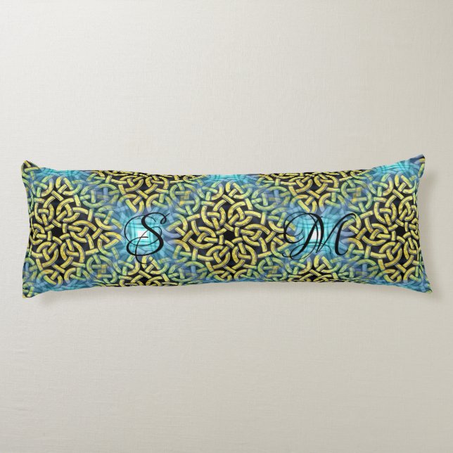 Monogram Victorian Golden Trim Aqua Background Kroppskudde (Baksidan)