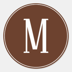 Monogram vit på brun rund dekal runt klistermärke
