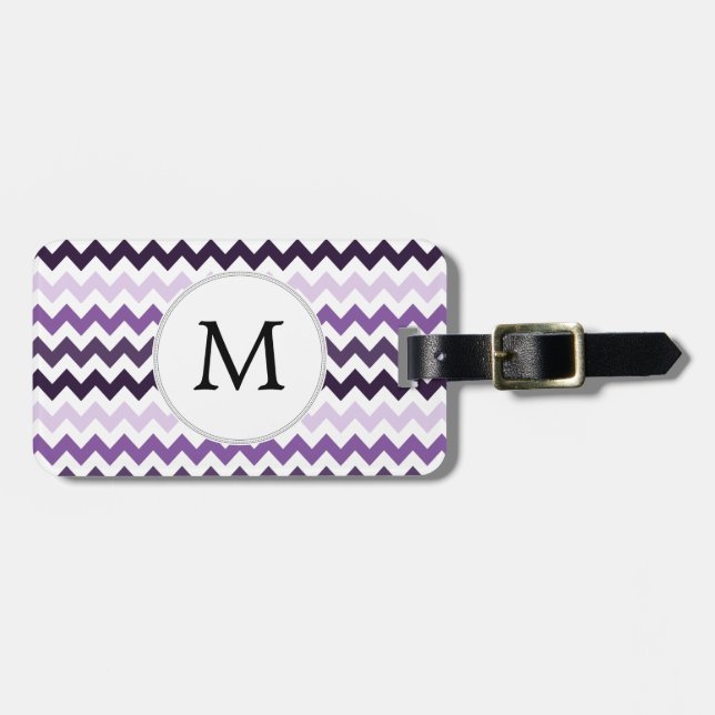Monogram Zigzag Chevron Mönster i Lila Bagagebricka (Horisontell Framsida)