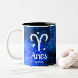 Monogram, Zodiac Aries-tecken, Blue Galaxy Två-Tonad Mugg