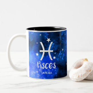 Monogram, Zodiac- tecken, Pisces with Blue Galaxy Två-Tonad Mugg