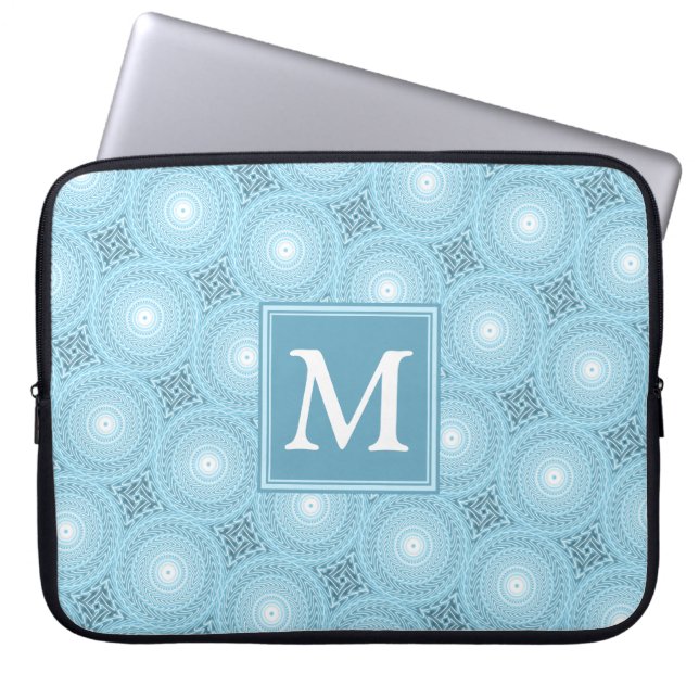 Monogramängelblåa cirklar mönster laptop fodral (Framsidan)