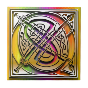 Monogramen för den Celtic regnbågen för Q belä Kakelplatta