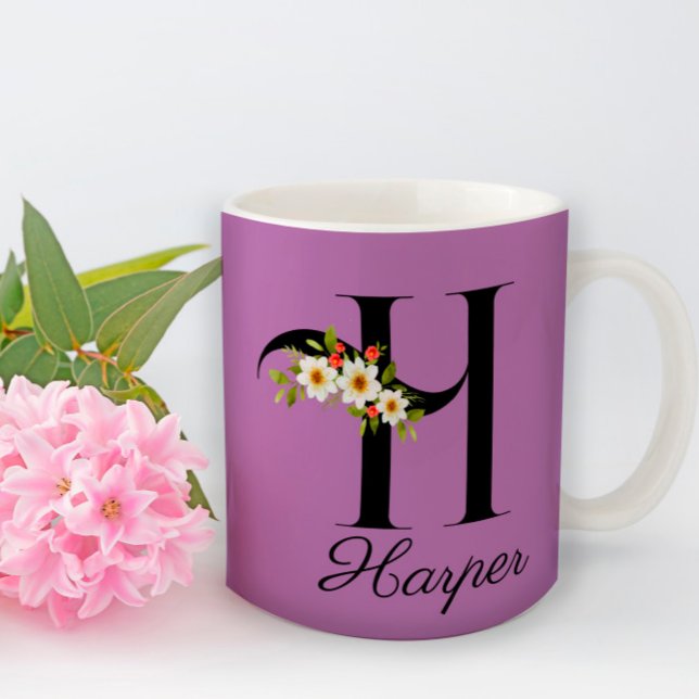 Monogramfärgad vattenfärgslavender Mugg (Skapare uppladdad)