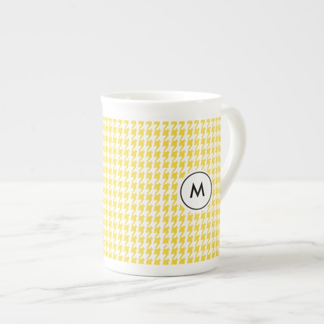 MonogramLatte muggar | gula Houndstooth Benporslin Mugg (Framsida höger)