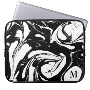 Monogrammad Black and White Marble Struktur Laptop Sleeve