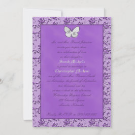Monogrammad Butterfly på inbjudan till Lila Weddin