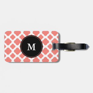 Monogrammad Coral Rosa Quatrefoil Mönster Bagagebricka