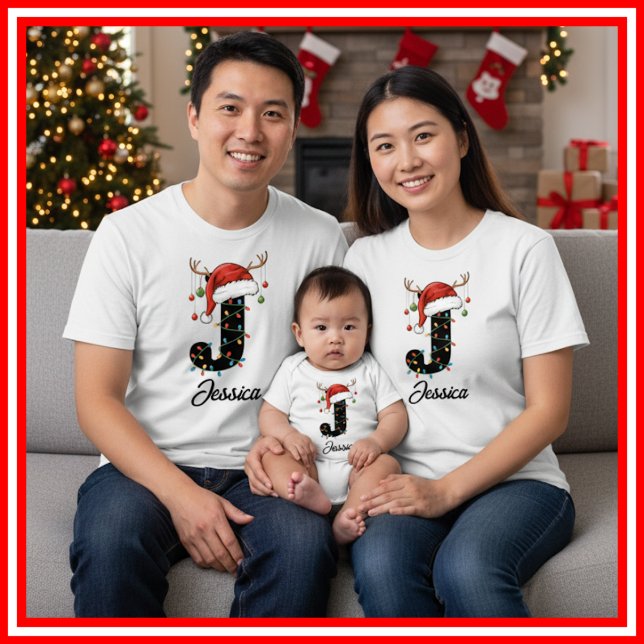 Monogrammad Family jul Antlers Santa Hat T Shirt (Skapare uppladdad)