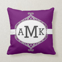 Monogrammad Kudde