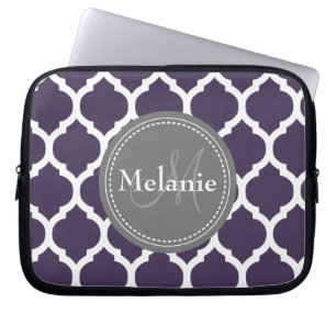 Monogrammad Lila & Grått Quatrefoil Laptop Sleeve