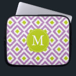 Monogrammad Lila Grönt Diamond Ikat Mönster Laptop Sleeve<br><div class="desc">Snyggt och chic har en färgstark och trendig diamanter ikat mönster och kan vara personlig med ditt monogram,  ditt initialprogram,  namn eller valfri text för en anpassningsbar av perfekt!</div>