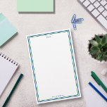 Monogrammad marin blå Grönt Brevpapper<br><div class="desc">Elegant stationär med marinblått och grönt ramar. Lägg till ditt första namn överst och ditt namn i grund. Ett rent,  enkelt och klassiskt utseende på personligen.</div>