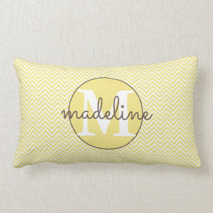 Monogrammad Modern Gult/White Chevron Lumbarkudde