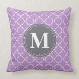 Monogrammad Moroccan Lattice in Lilac / Grått Kudde