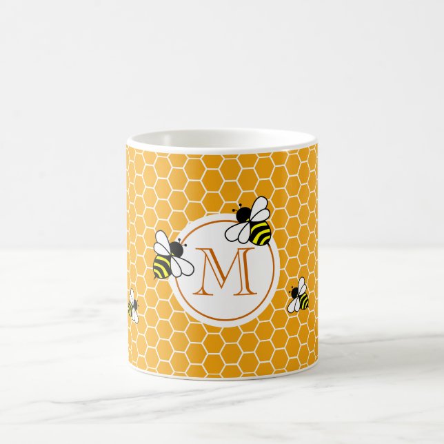 Monogrammad Orange Honeycomb Mönster med bin Kaffemugg (Center)