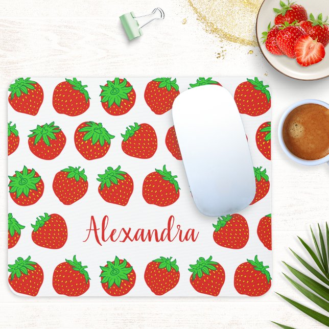 Monogrammad Red Strawberry Musmatta (Skapare uppladdad)