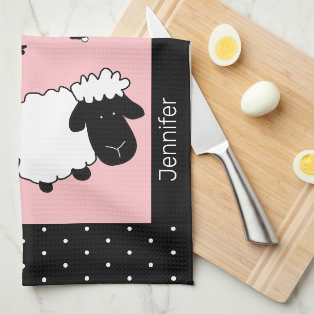 Monogrammad rosa Cute Sheep Illustration Kökshandduk (Vikt i Fjärdedel)