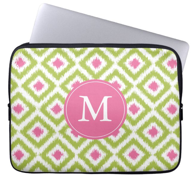 Monogrammad Rosa Grönt Diamond Ikat Mönster Laptop Fodral (Framsidan)