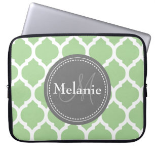 Monogrammad Sage Grönt & Grått Quatrefoil Laptop Sleeve