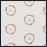 Monogrammad | Söt Blommigt Tyg<br><div class="desc">Utformning av blommönster i nyp,  gulter och gröntar designade av Shelby Allison.</div>