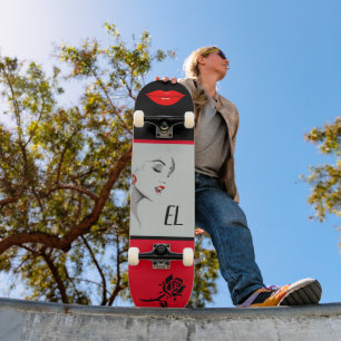 Monogrammad Söt Woman och Läppar Skateboard