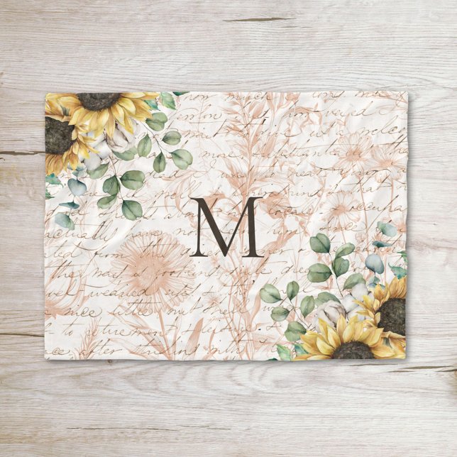Monogrammad Vintage Rustic Solros Decoupage Fleecefilt (In situ on wood)
