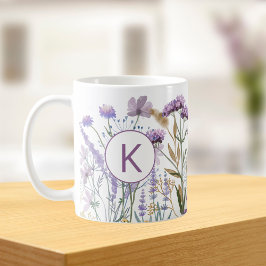 Monogrammad Watercolor Lila Wildblomme Meadow Kaffemugg