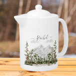 Monogrammad Watercolor Mountain och Forest<br><div class="desc">Sip i stil med vår Monogrammed Watercolor Mountain och Forest Tekanna! Anpassa den med ditt monogram och njut av blandningen av rustik charm och naturvibes. Perfekt för te älskare som uppskattar lite personlig elegans.</div>