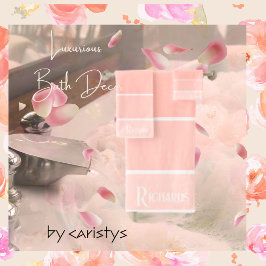 Monogrammade persikoskuggor med vita