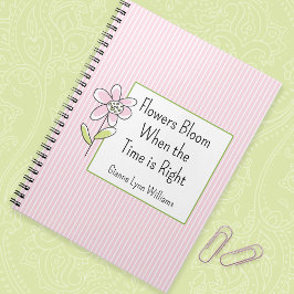 Monogrammat med inspirationsoffert för rosa Blommi Anteckningsbok