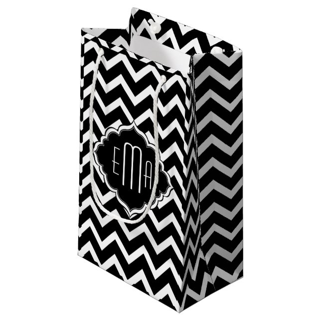 Monogrammed Black & White Geometric Zigzag Chevron (Framsidan Vinklad)
