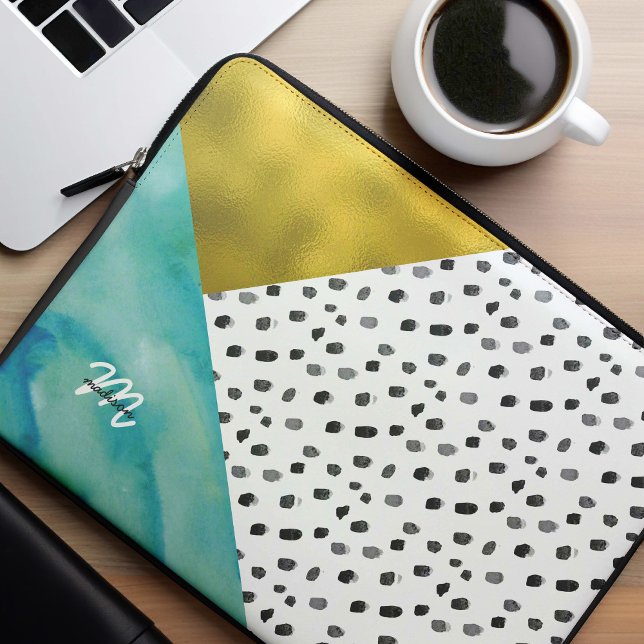 Monogrammed blandade media av skaldjur och Guld Laptop Fodral (Skapare uppladdad)