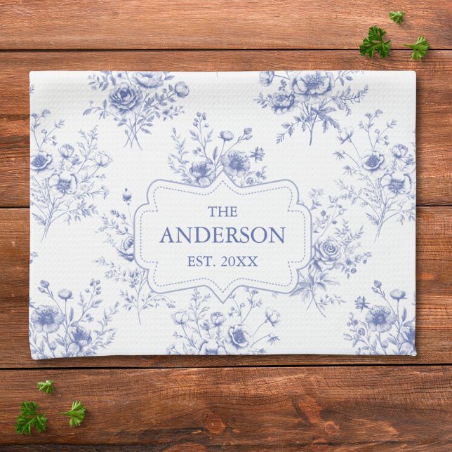 Monogrammed Classic Blue Flowers Floral Pattern Kökshandduk (In situ)