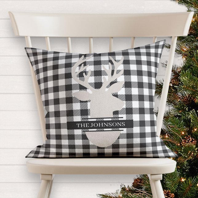 Monogrammed Farmhouse Black Play Beige Hjort Kudde (Skapare uppladdad)