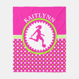 Monogrammed flickafotbollrosor - grön polka dots fleecefilt