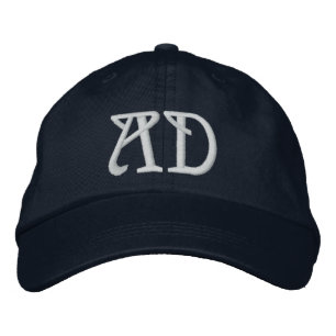 MONOGRAMMED HATS BRODERAD KEPS