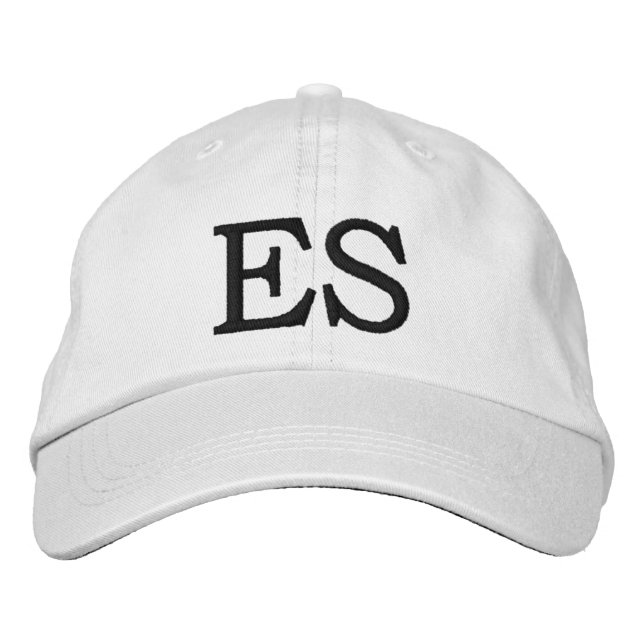 MONOGRAMMED HATS BRODERAD KEPS (Framsida)