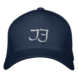 MONOGRAMMED HATS BRODERAD KEPS