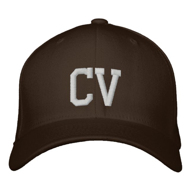 MONOGRAMMED HATS BRODERAD KEPS (Framsida)