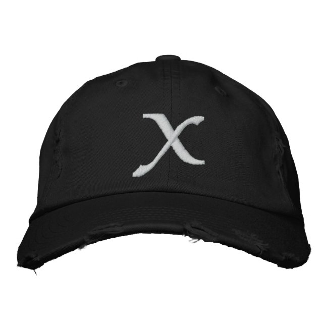 MONOGRAMMED HATS BRODERAD KEPS (Framsida)