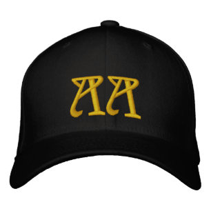 MONOGRAMMED HATS BRODERAD KEPS