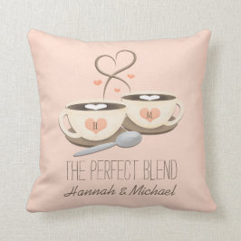 Monogrammed kaffe kopparhjärtabröllop kudde