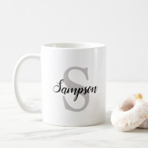 Monogrammed kaffe Mugg med skriptefternamn