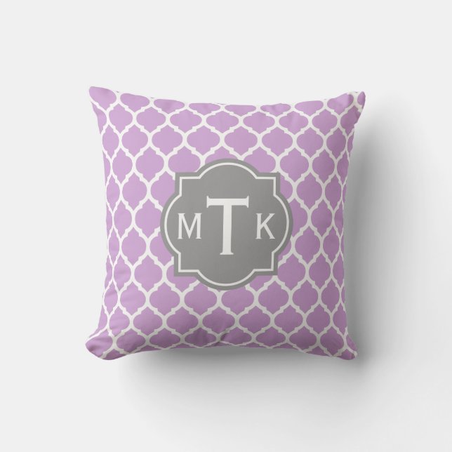 Monogrammed Modern Grått och Lilac Lattice Mönster Kudde (Framsida)