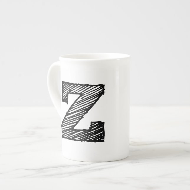 Monogrammed mugg: Brev "Z ", Benporslin Mugg (Framsida vänster)